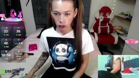 Snapshot of pretty_candysex chatting on September 2025 10:53:02 PM Lisa online show from September 2025 10:53:02 PM