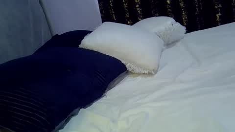 Snapshot of pretty_daniella chatting on January 2026 07:33:01 AM pretty_daniella online show from January 2026 07:33:01 AM