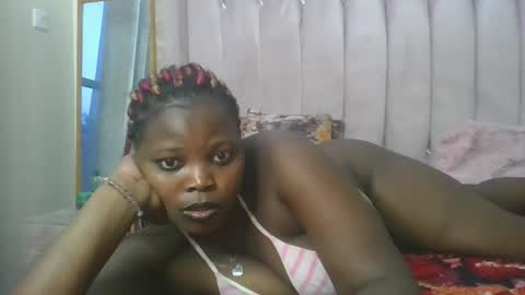 pretty_fel online show from November 2025 02:54:01 AM