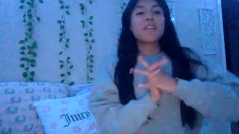 pretty_girl828687 online show from October 2025 04:13:01 AM