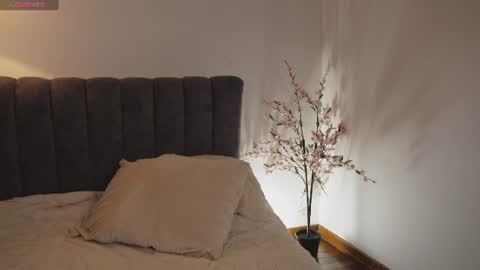 pretty_goddess online show from July 2026 09:06:02 PM