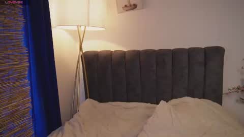 pretty_goddess online show from July 2026 07:27:01 PM