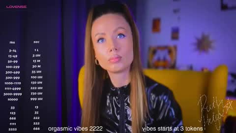 pretty_helga online show from September 2025 09:22:02 AM