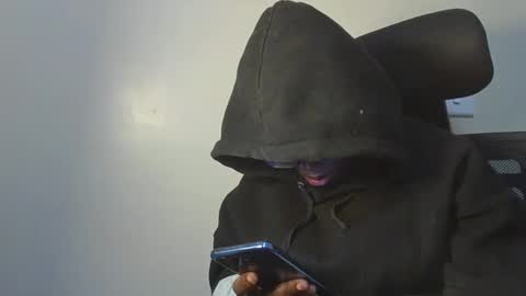 pretty_kemmy online show from September 2025 06:35:02 PM