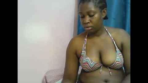 Snapshot of pretty_kylah chatting on October 2025 02:10:01 AM pretty_kylah online show from October 2025 02:10:01 AM