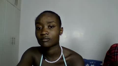 pretty luv1 online show from January 2026 08:03:02 PM