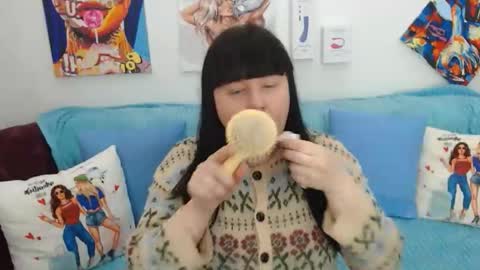 pretty_malika online show from April 2026 06:50:02 AM