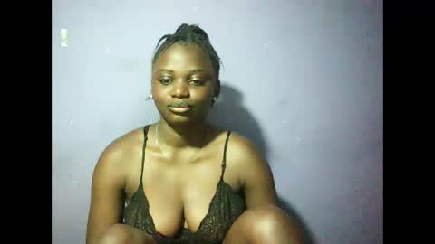 Snapshot of pretty_melinda2 chatting on March 2025 09:15:01 PM Mary Melinda online show from March 2025 09:15:01 PM