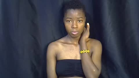 Snapshot of pretty_queen18 chatting on February 2025 01:21:02 PM NASH online show from February 2025 01:21:02 PM