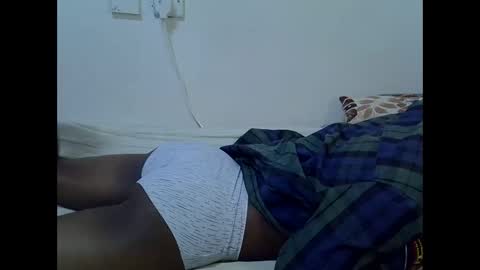 Snapshot of pretty_queen18 chatting on September 2025 12:11:01 AM NASH online show from September 2025 12:11:01 AM