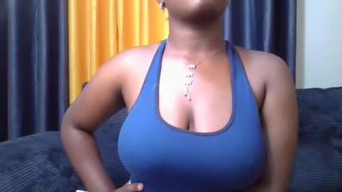 pretty_shila online show from December 2025 09:11:01 PM