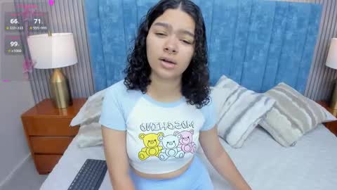 Daisy Flower online show from October 2025 02:03:02 AM