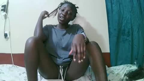 Snapshot of pretty_tiffany1 chatting on November 2025 05:59:01 PM pretty_tiffany1 online show from November 2025 05:59:01 PM