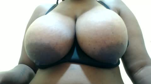 prettybabie12 online show from July 2026 07:07:01 PM