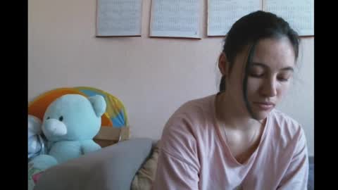 Bella online show from February 2025 11:00:02 AM