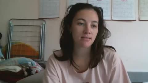 Bella online show from October 2025 10:45:01 AM