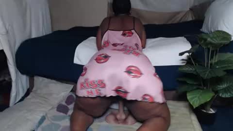 Cindy online show from April 2026 12:30:02 AM