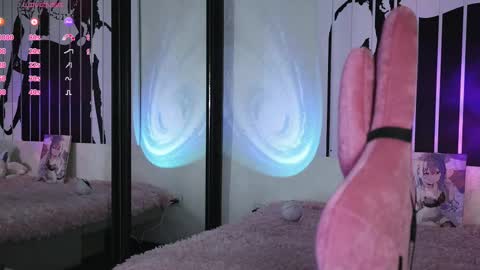 Violet online show from February 2025 01:36:01 AM