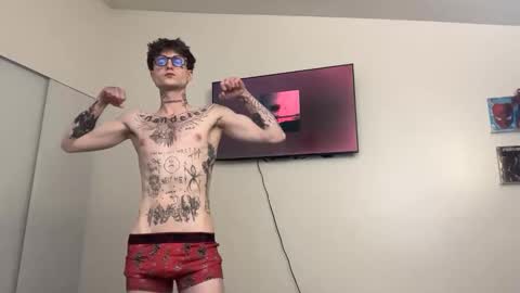 pretty boy online show from February 2026 03:10:02 AM