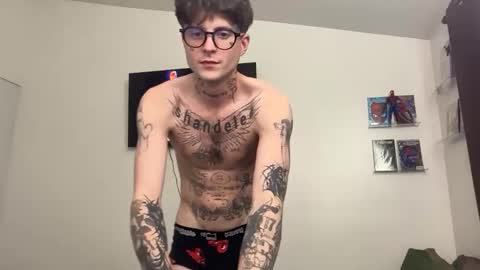 pretty boy online show from March 2026 02:40:02 AM