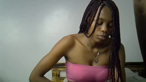 Snapshot of prettycoco_ chatting on May 2026 02:41:01 AM coco online show from May 2026 02:41:01 AM