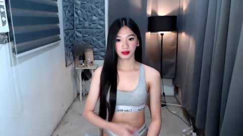 ASHLEY online show from February 2025 02:37:02 PM