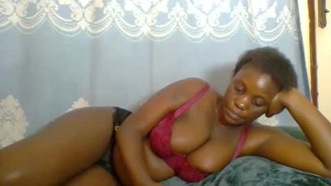 SHANIA online show from February 2026 12:42:02 PM