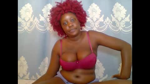Snapshot of prettydarkskin002 chatting on June 2026 08:09:02 AM SHANIA online show from June 2026 08:09:02 AM