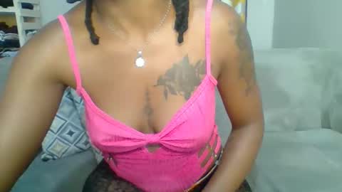 PrettyEla online show from March 2026 02:07:02 AM