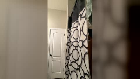 prettyfacefemale online show from February 2026 07:46:01 AM