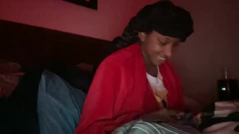 prettyfacefemale online show from April 2026 07:51:02 PM