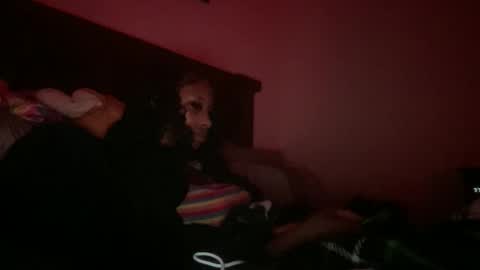 Snapshot of prettyfacefemale chatting on April 2026 07:47:01 AM prettyfacefemale online show from April 2026 07:47:01 AM