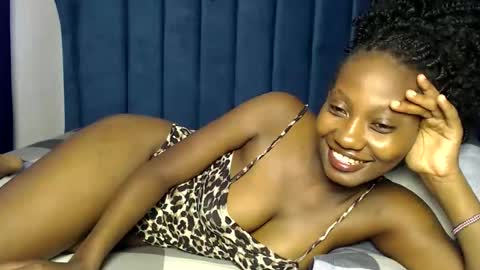 Snapshot of prettygoddess1 chatting on November 2025 04:44:02 AM Mary online show from November 2025 04:44:02 AM