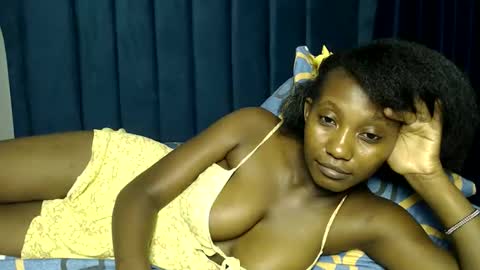 Snapshot of prettygoddess1 chatting on November 2025 05:57:02 PM Mary online show from November 2025 05:57:02 PM