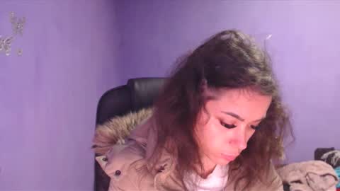 Snapshot of prettyjulliette chatting on December 2024 01:53:02 PM prettyjulliette online show from December 2024 01:53:02 PM