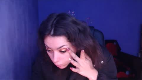 Snapshot of prettyjulliette chatting on January 2025 10:38:01 AM prettyjulliette online show from January 2025 10:38:01 AM