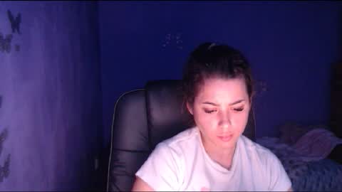 Snapshot of prettyjulliette chatting on January 2025 02:05:01 PM prettyjulliette online show from January 2025 02:05:01 PM