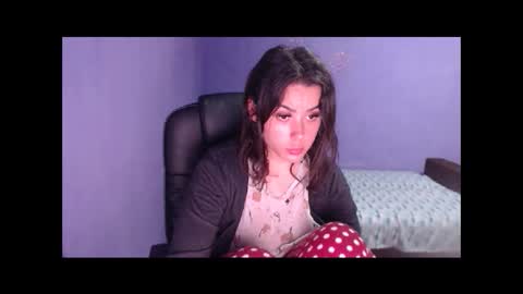 Snapshot of prettyjulliette chatting on February 2025 07:52:02 PM prettyjulliette online show from February 2025 07:52:02 PM