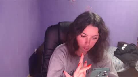 Snapshot of prettyjulliette chatting on February 2025 04:57:02 PM prettyjulliette online show from February 2025 04:57:02 PM