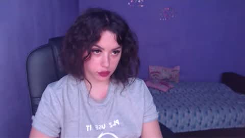 Snapshot of prettyjulliette chatting on February 2025 02:32:01 PM prettyjulliette online show from February 2025 02:32:01 PM