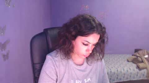 Snapshot of prettyjulliette chatting on February 2025 02:52:02 PM prettyjulliette online show from February 2025 02:52:02 PM