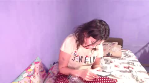 Snapshot of prettyjulliette chatting on March 2025 05:39:02 PM prettyjulliette online show from March 2025 05:39:02 PM
