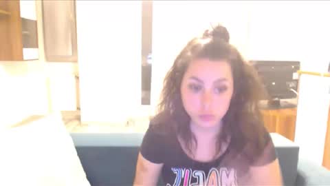 Snapshot of prettyjulliette chatting on March 2025 07:06:01 PM prettyjulliette online show from March 2025 07:06:01 PM