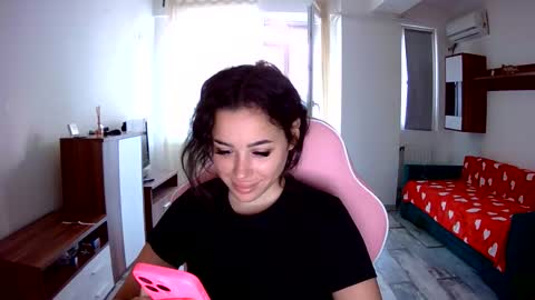 Snapshot of prettyjulliette chatting on September 2025 02:42:01 PM prettyjulliette online show from September 2025 02:42:01 PM