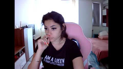 Snapshot of prettyjulliette chatting on September 2025 10:20:01 AM prettyjulliette online show from September 2025 10:20:01 AM