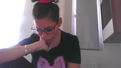 Snapshot of prettyjulliette chatting on October 2025 09:23:01 AM prettyjulliette online show from October 2025 09:23:01 AM