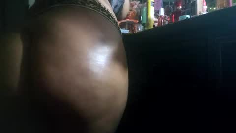 Mona Red online show from March 2025 11:38:02 AM