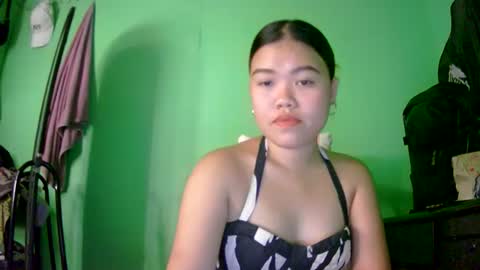 Snapshot of prettymae756493 chatting on June 2026 11:18:02 PM prettymae756493 online show from June 2026 11:18:02 PM