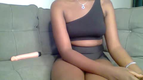 Snapshot of prettyqueen254 chatting on September 2025 11:20:01 PM pretty queen online show from September 2025 11:20:01 PM