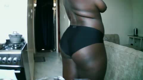 prettyreen online show from April 2026 11:08:01 AM